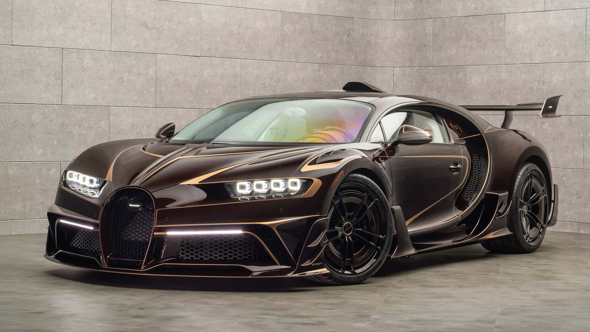 Mansory Vivere з переробленою аеродинамікою