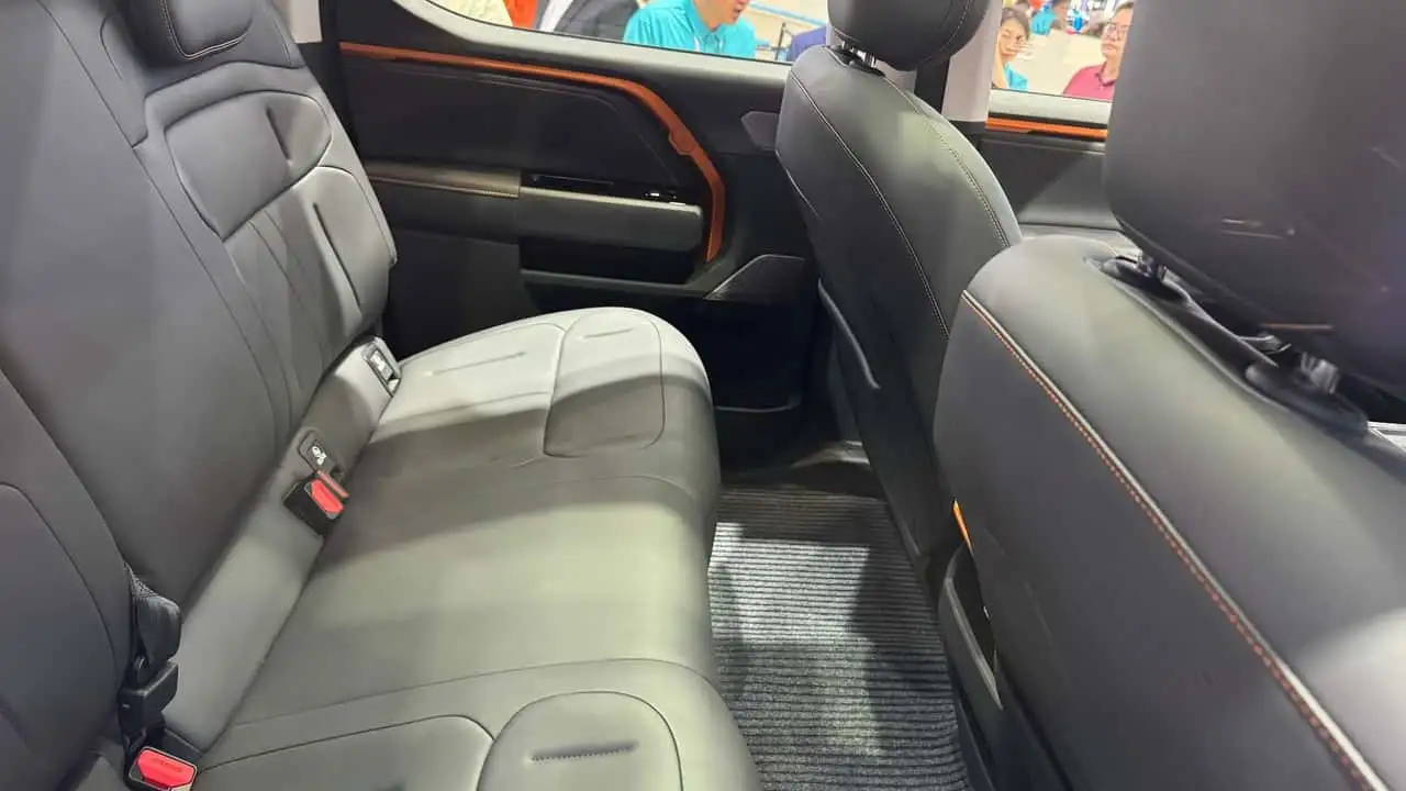 Maxus Star X та Amarok розвиток