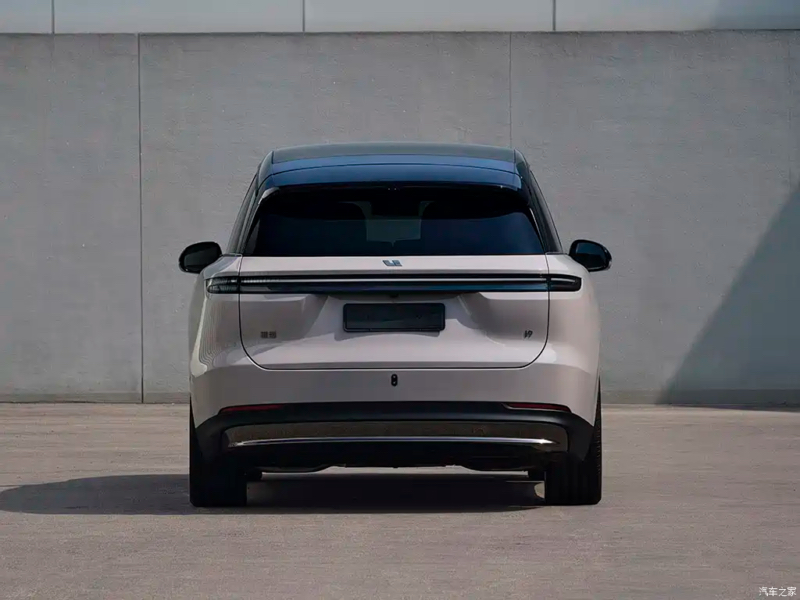 Li Auto i9 интерьер