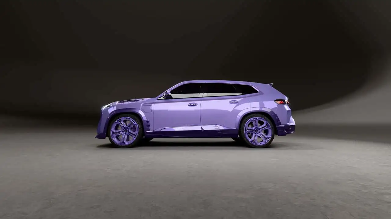 Боковой вид BMW XM с дополнительными компонентами