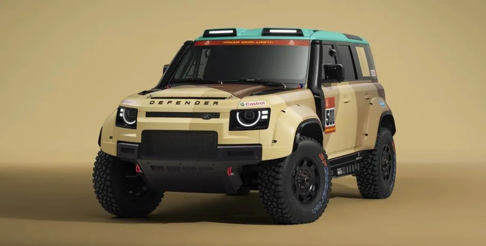 Land Rover Defender Dakar на бездорожье