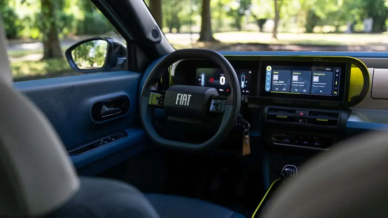 Заднє скло Fiat Pandina Hybrid