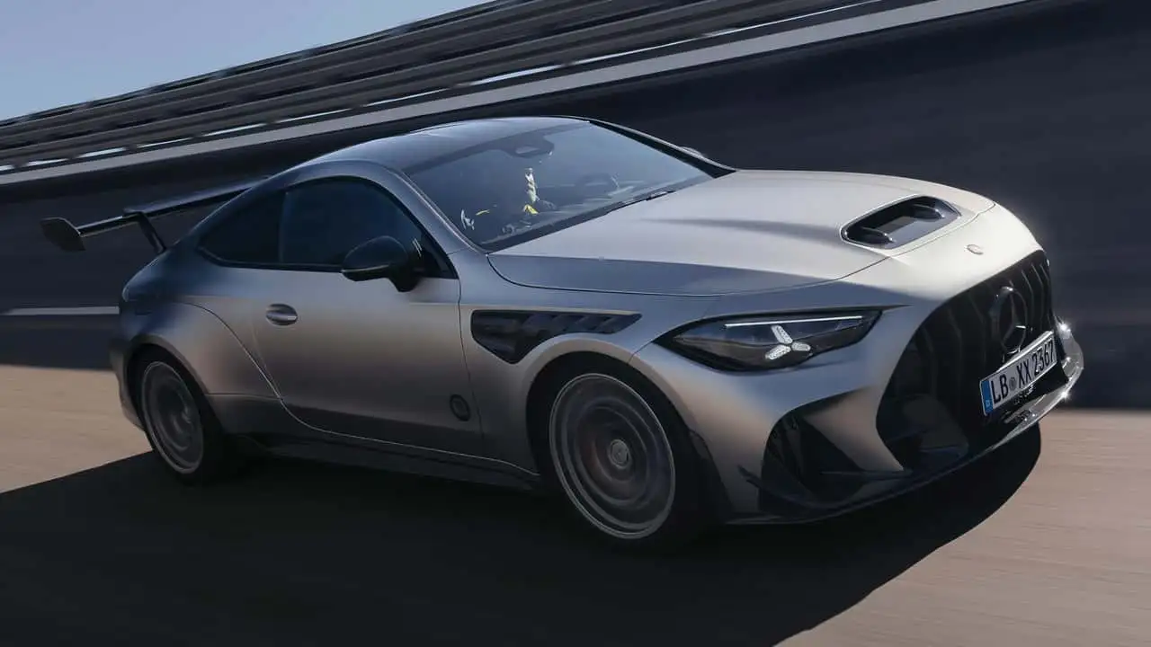 Задній бампер Mercedes-AMG CLE 646
