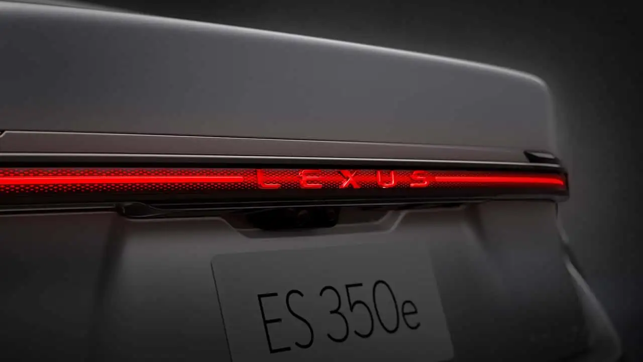 Внешний вид Lexus ES 2026, вид 7