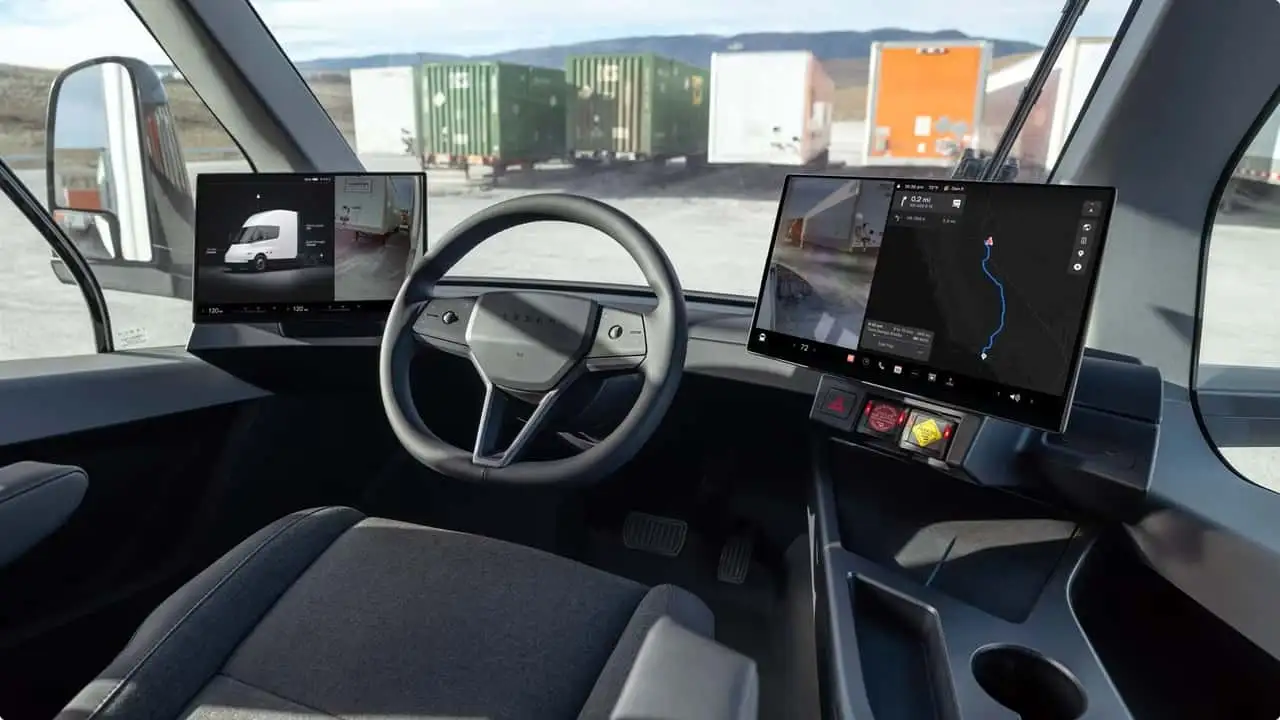 Мінімалістичний салон Tesla Semi