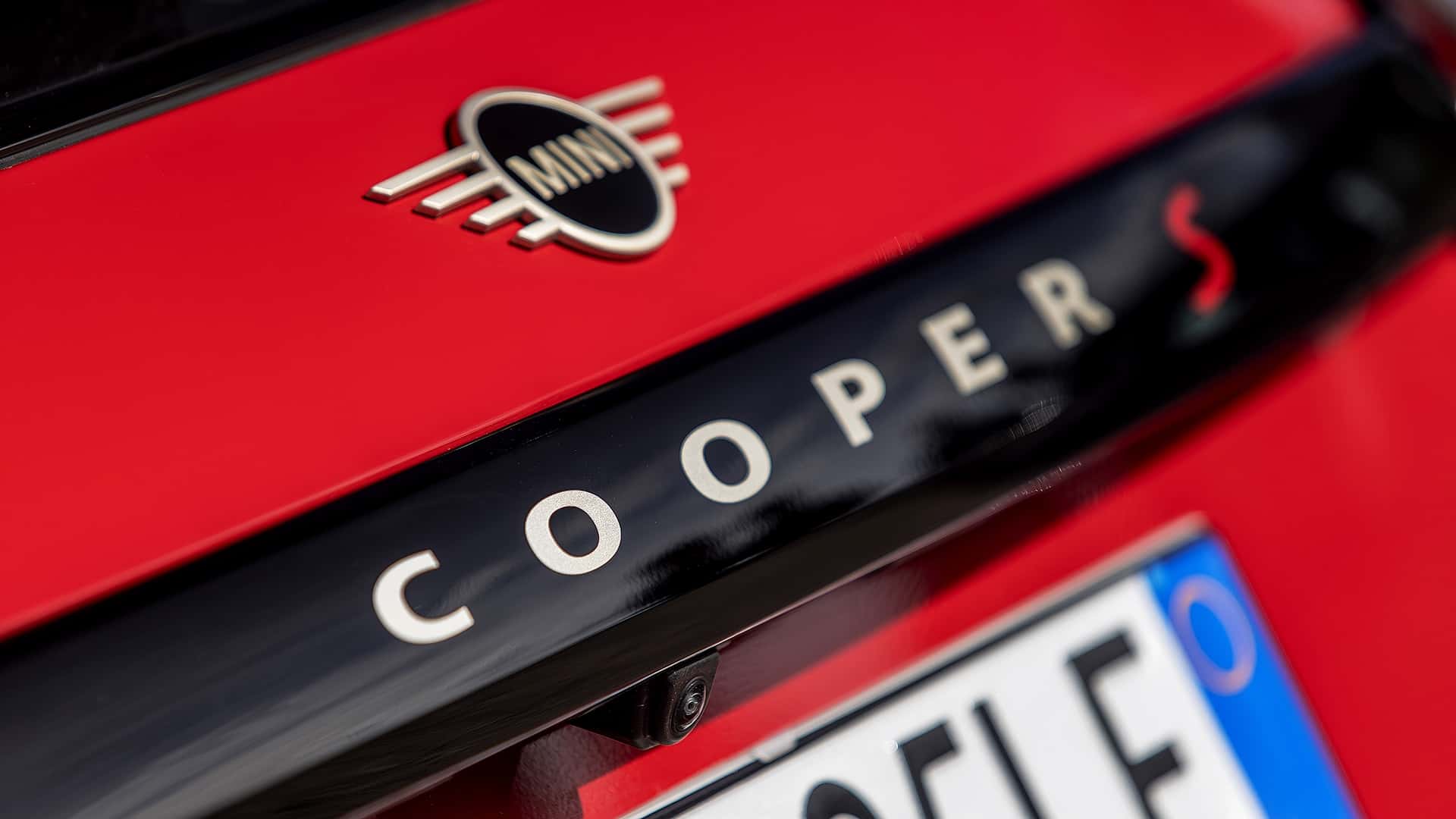 MINI Cooper різноманітні зміни