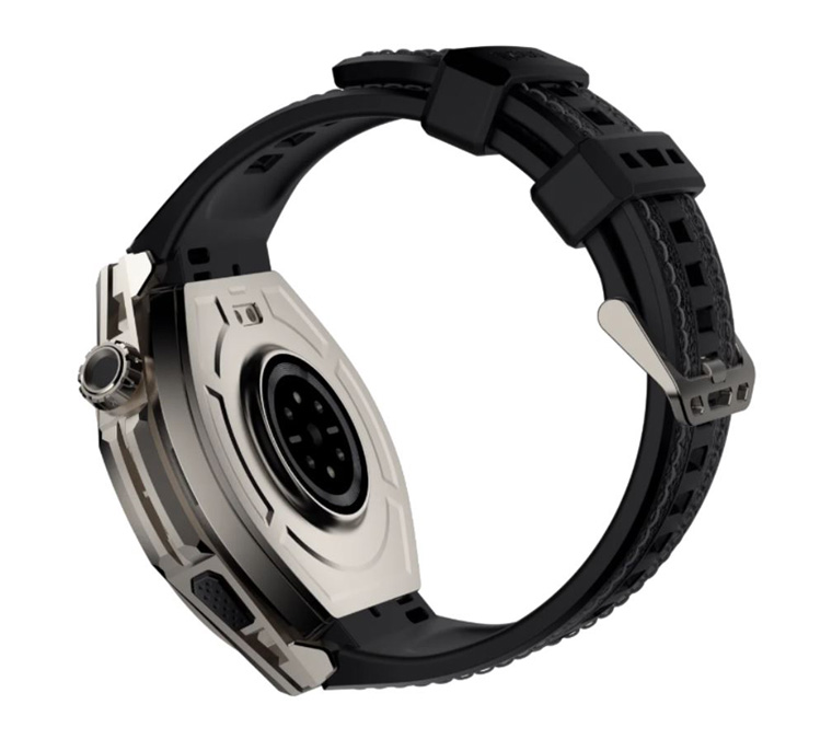 Amazfit Balance Ultra з яскравим AMOLED екраном