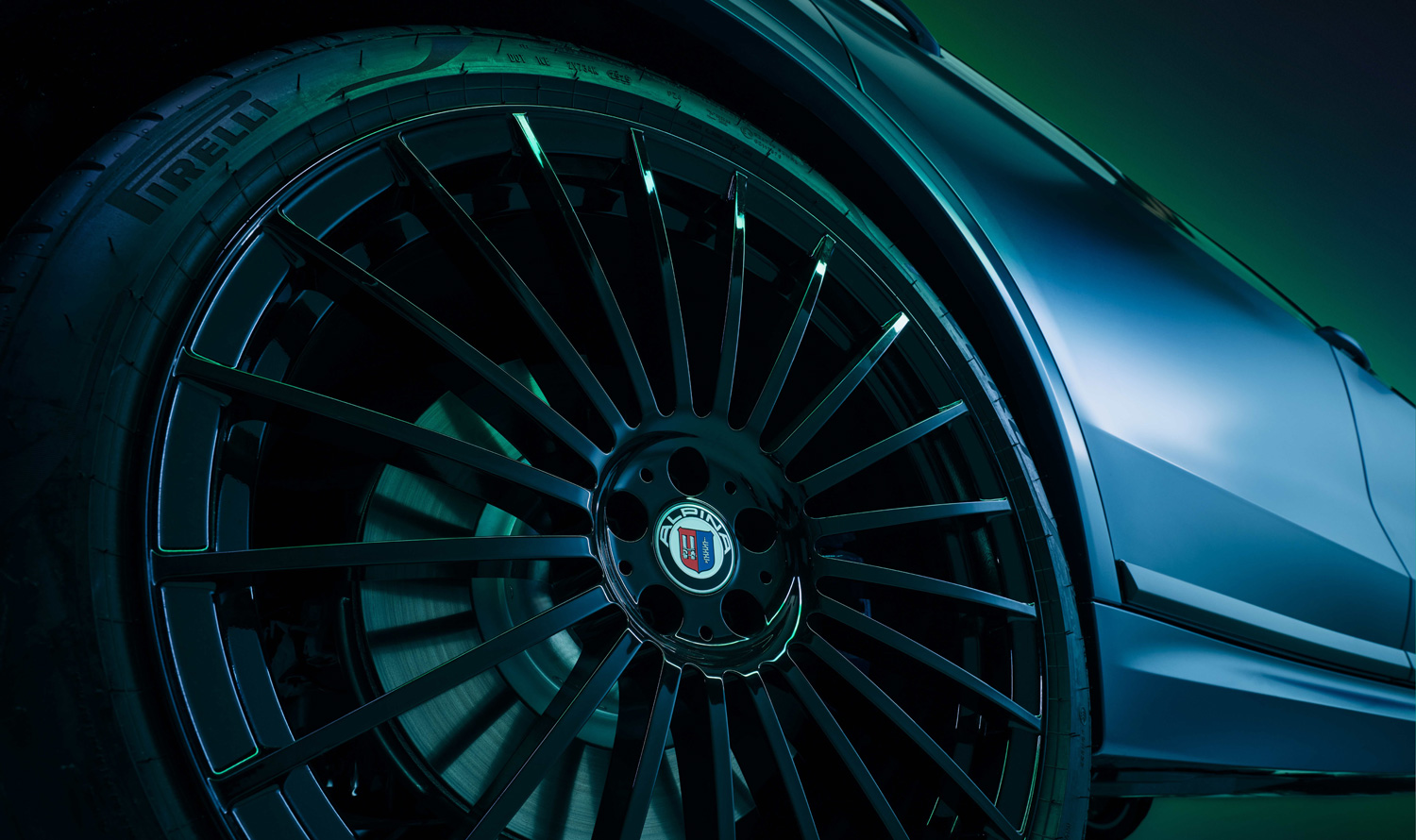 Інтер'єр салону BMW Alpina XB7 Manufaktur