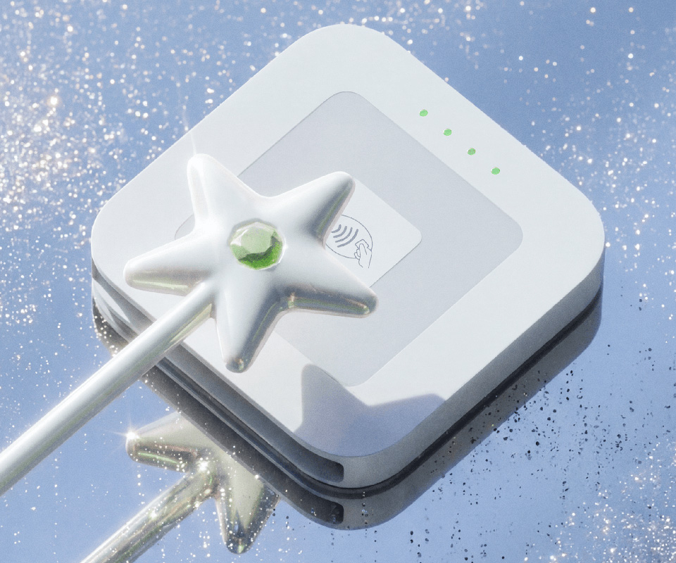 Pay with a tap of the accessory. Illustration: Cash App