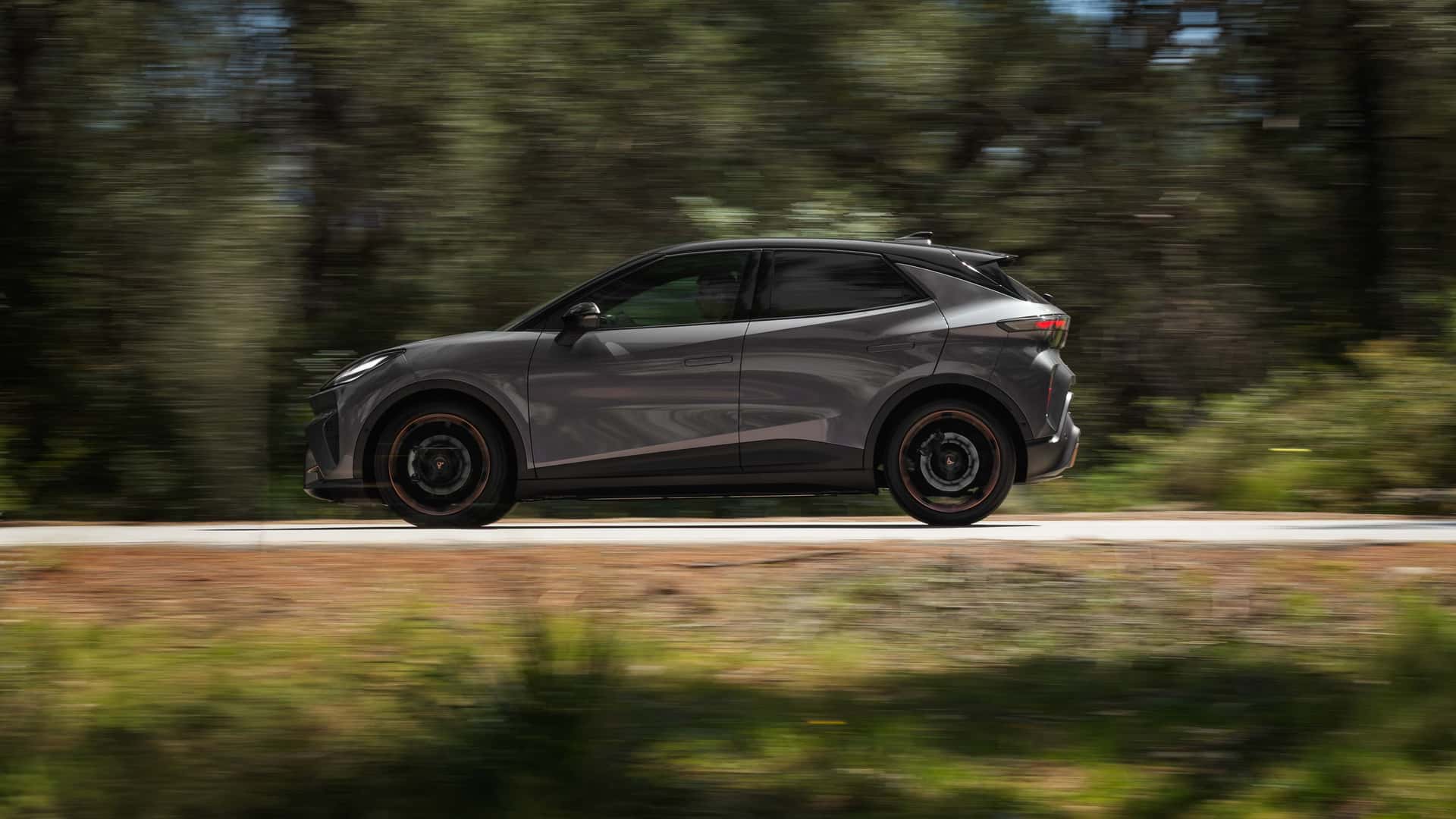 Интерьер Cupra Raval Edge Plus