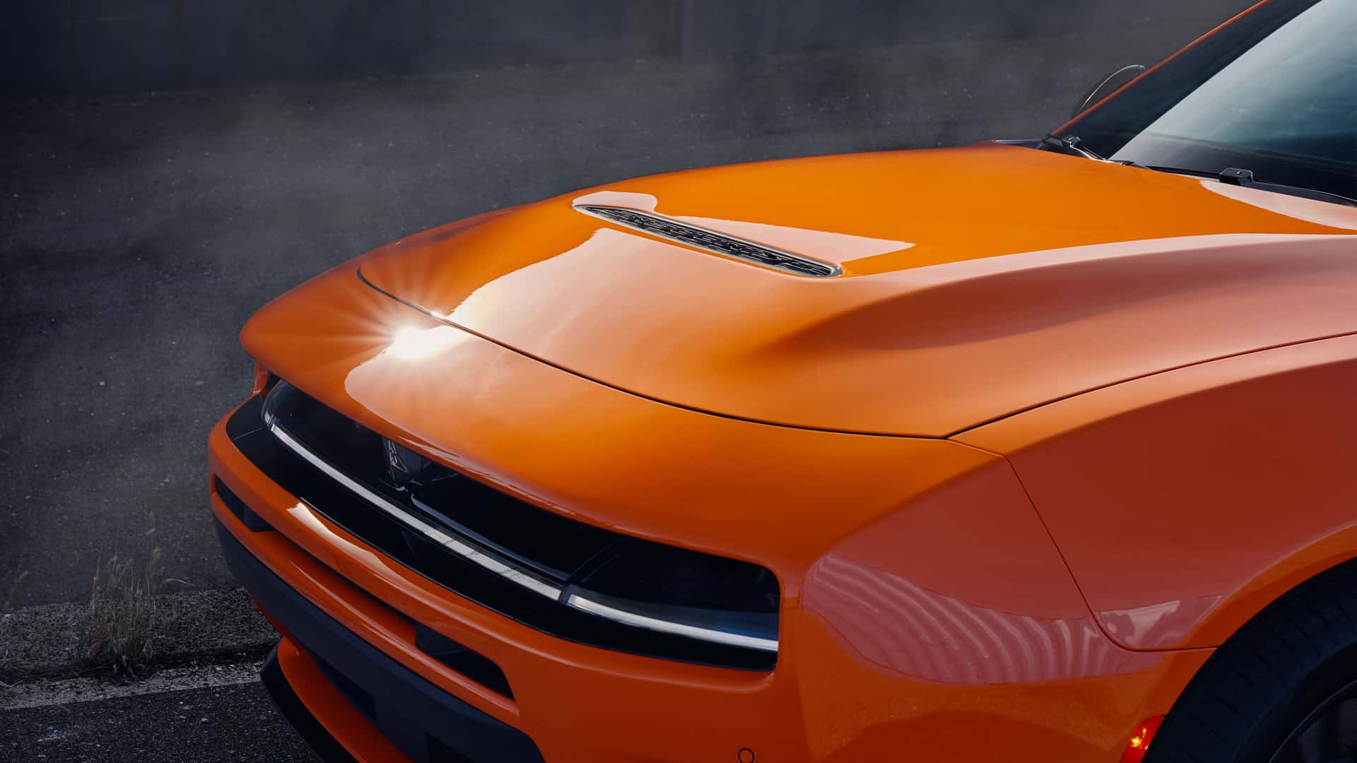 Новый Dodge Charger в действии