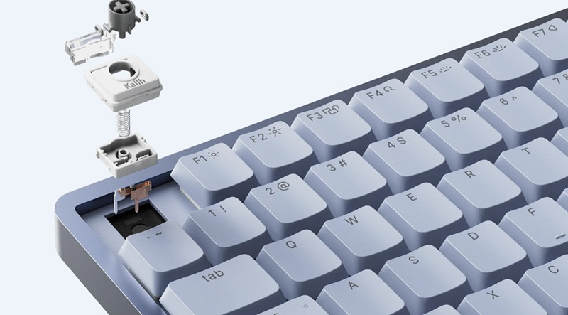 The hot-swappable Cloud Series switches are available in Surfer, Void, and Pulse variants.