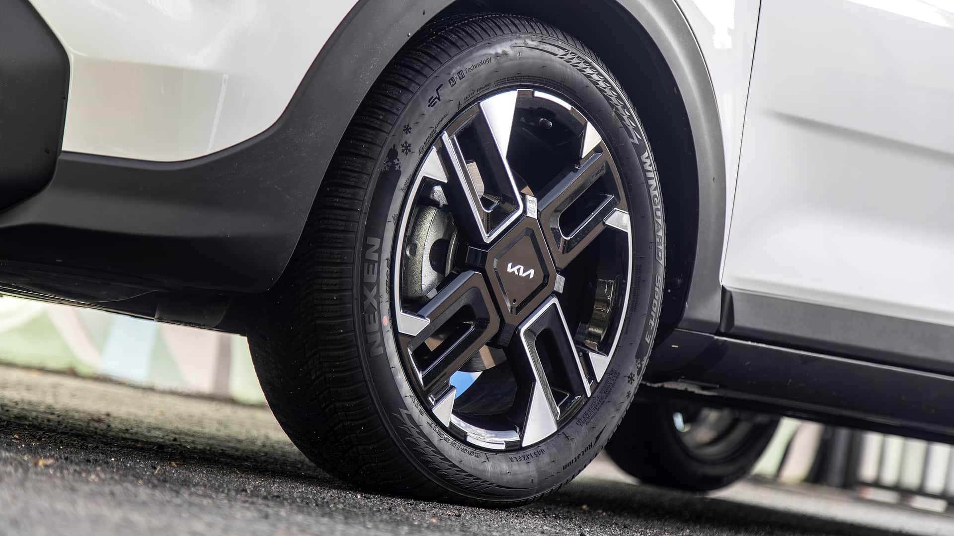 Внешний вид Kia Stonic 2026 - фото 10