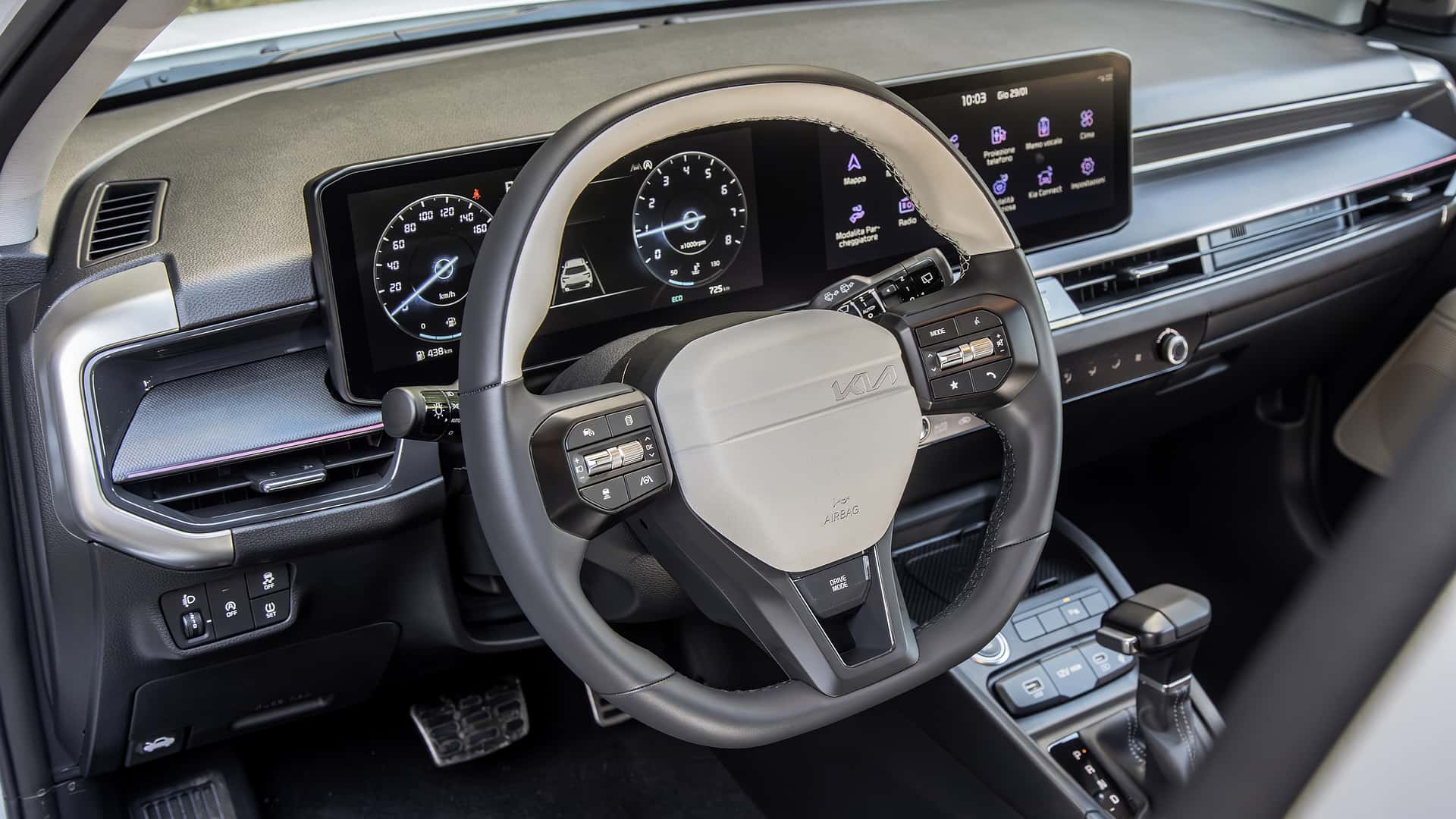 Интерьер Kia Stonic 2026 - фото 22
