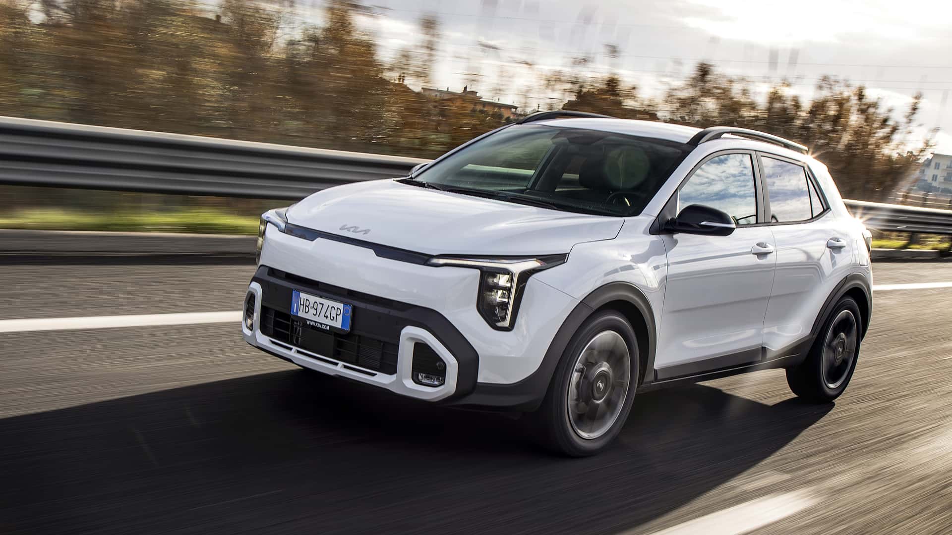 Внешний вид Kia Stonic 2026 - фото 3