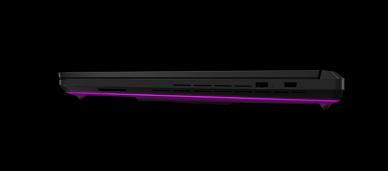 ROG Strix SCAR 18 вид спереду