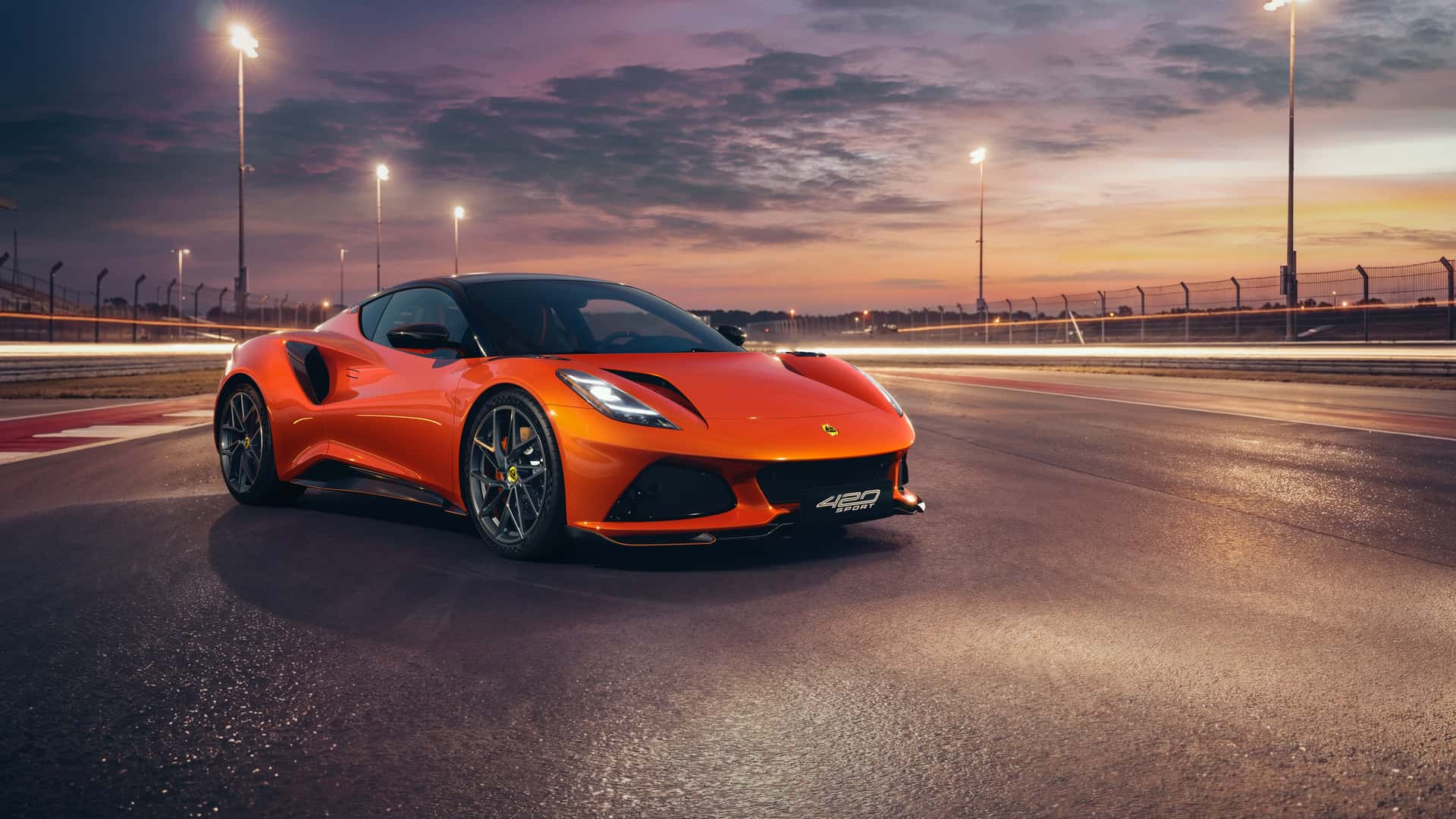 Аеродинамічний дизайн Lotus Emira 420 Sport