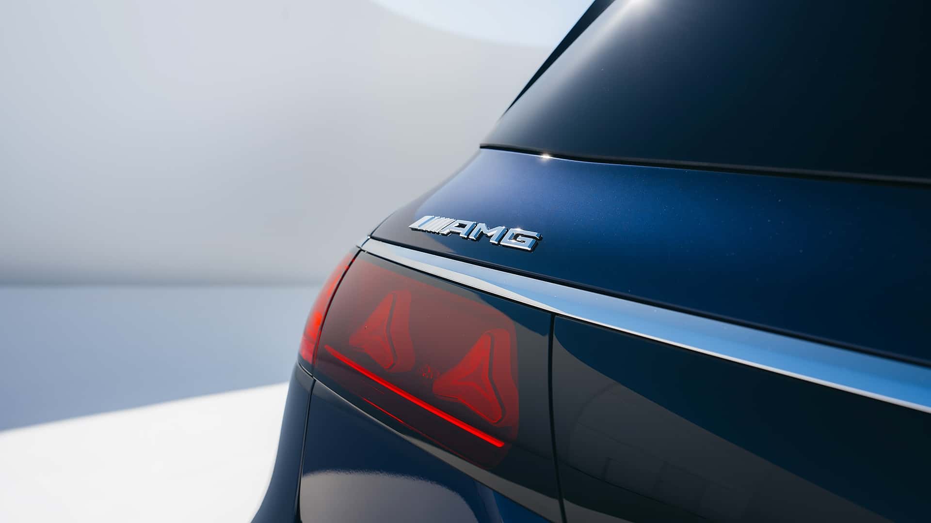 Вид збоку Mercedes-AMG GLS 63 4Matic+ 2026