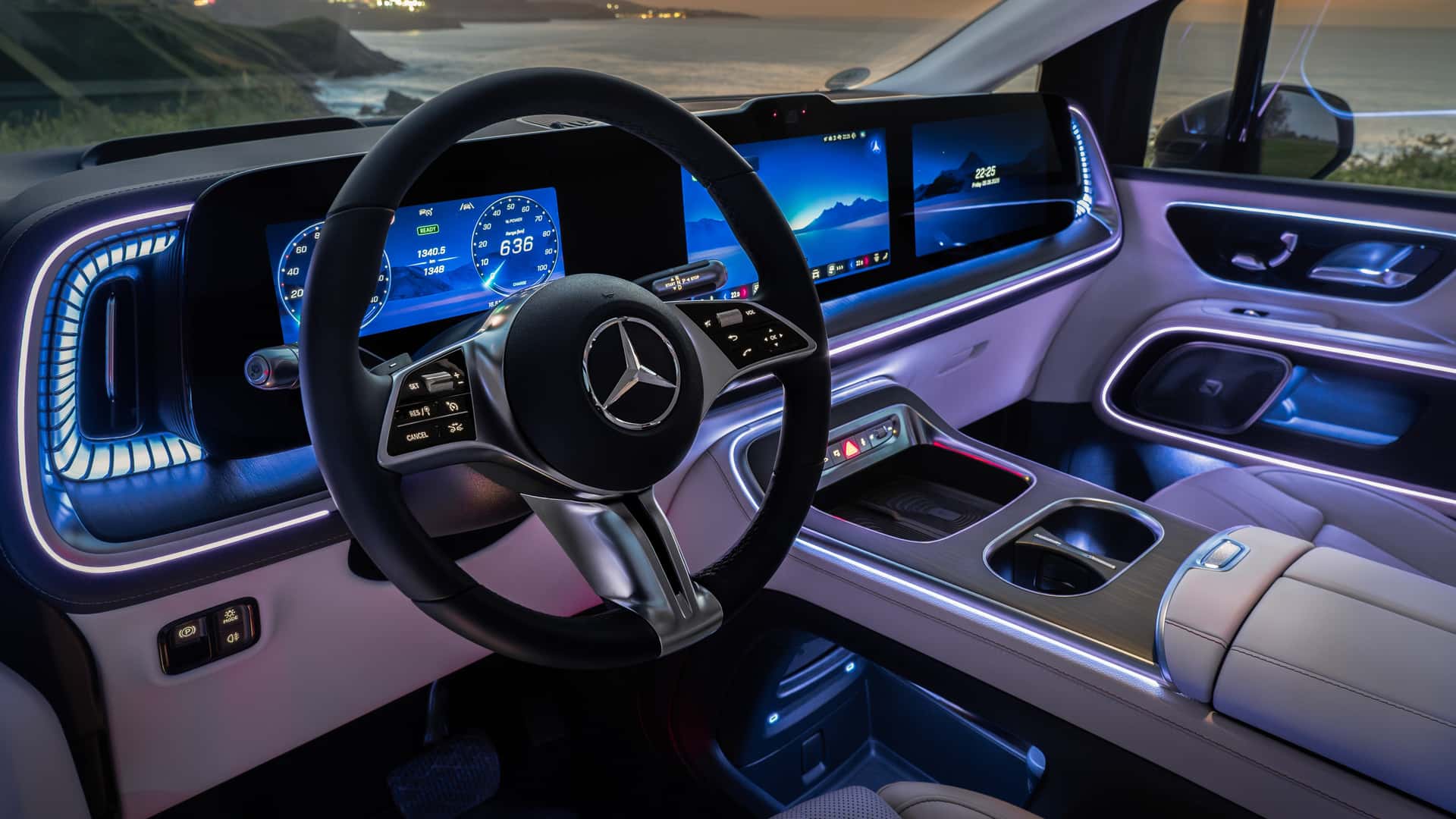 Удобные сиденья в Mercedes VLE 300