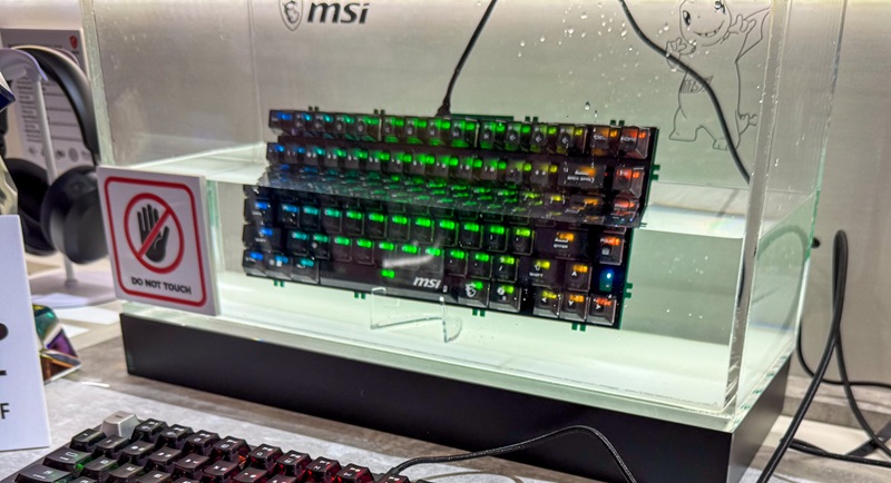 Магнієво-алюмінієвий сплав корпусу клавіатури MSI Strike Alloy TMR