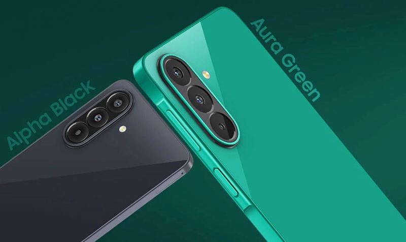 Le Galaxy F70 Pro est disponible en deux coloris : Alpha Black et Alpha Green.